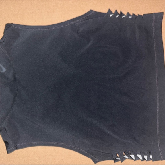 3 Nike crop tops shirt size small - Picture 9 of 11